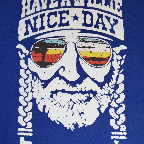 Brand new Willie Nelson T-shirt - Picture 2 of 8